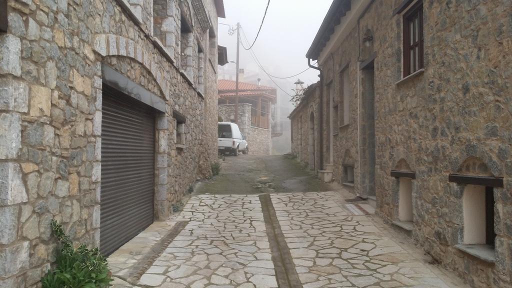 Dio Studios Arachova Esterno foto